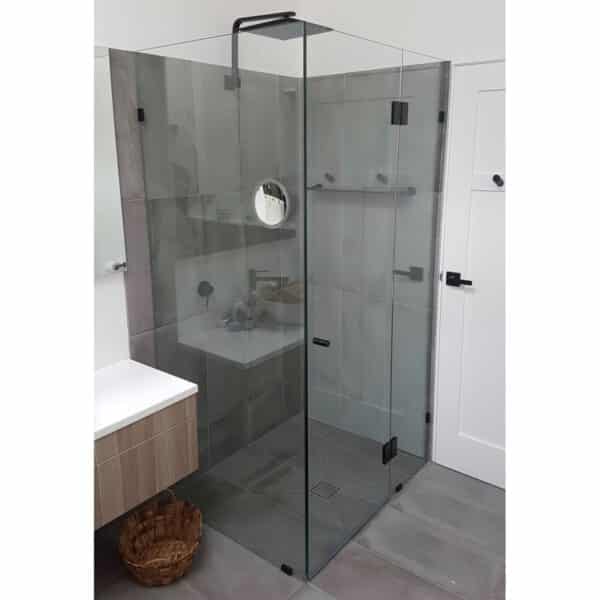 Modern Single/Return Shower Panel (No Bracket Holes)