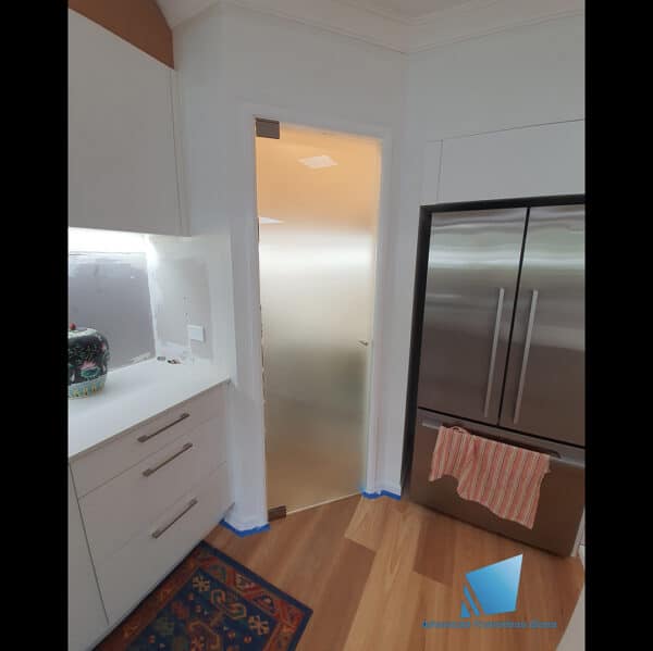 Modern/Elite Heavyweight Frameless Glass Shower Pivot (MFP1/BOS200)