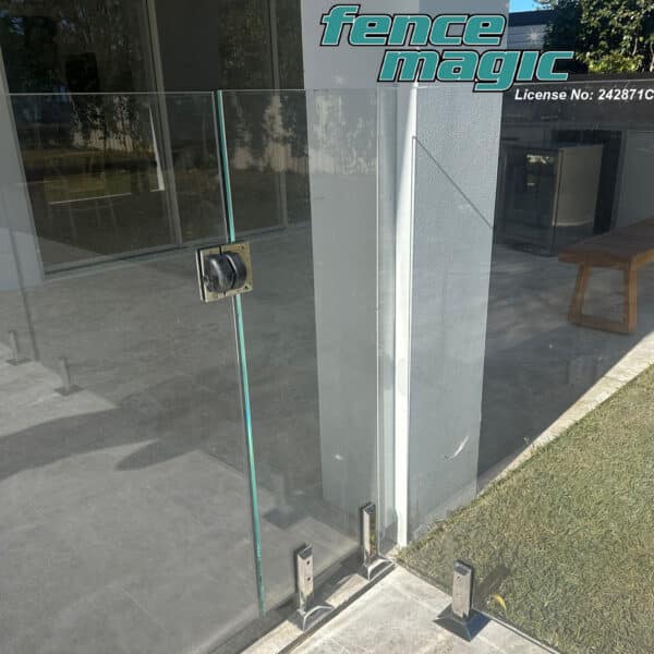 Modern 180° Glass to Glass Pool Gate Latch (ML180)