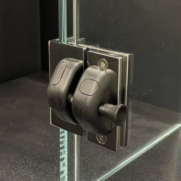Modern 90° Glass to Glass Inswing Pool Gate Latch (ML90-IN)