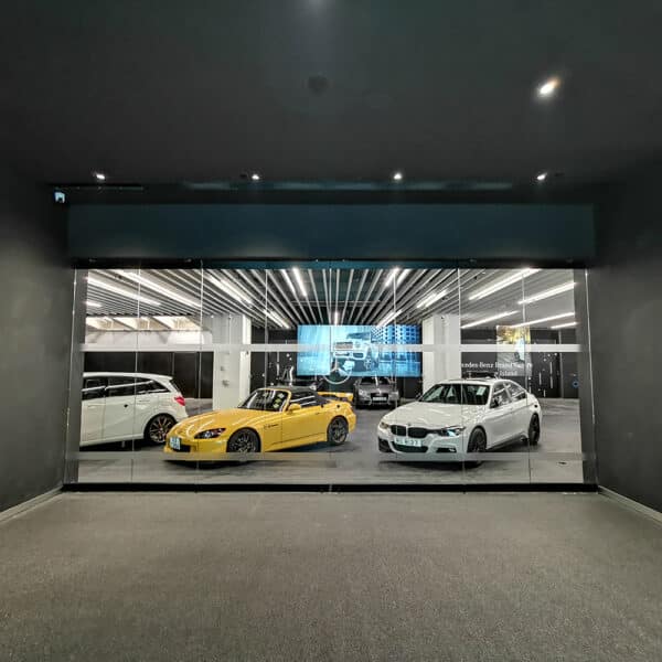 GCC Folding Glass Door System - Rail Type